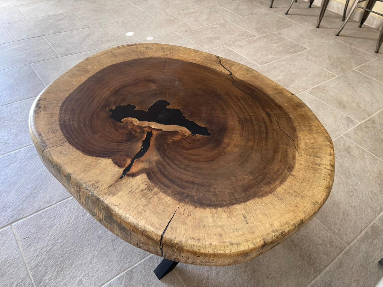 Mesa Round - Tronco con Resina